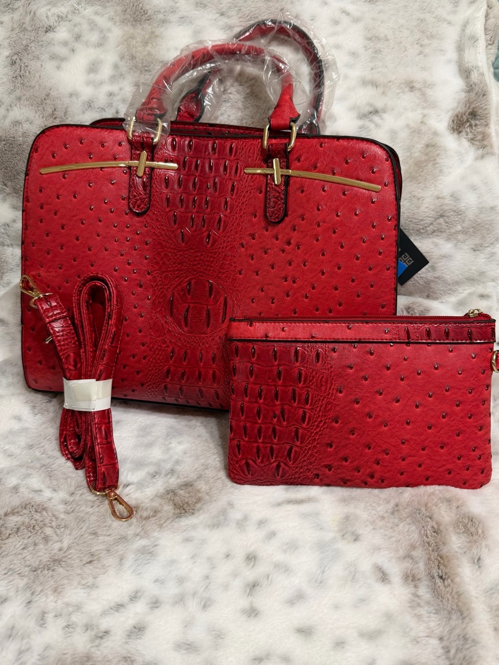 NWT- Large Red Faux Ostrich Shoulder Bag 2 Piece Set